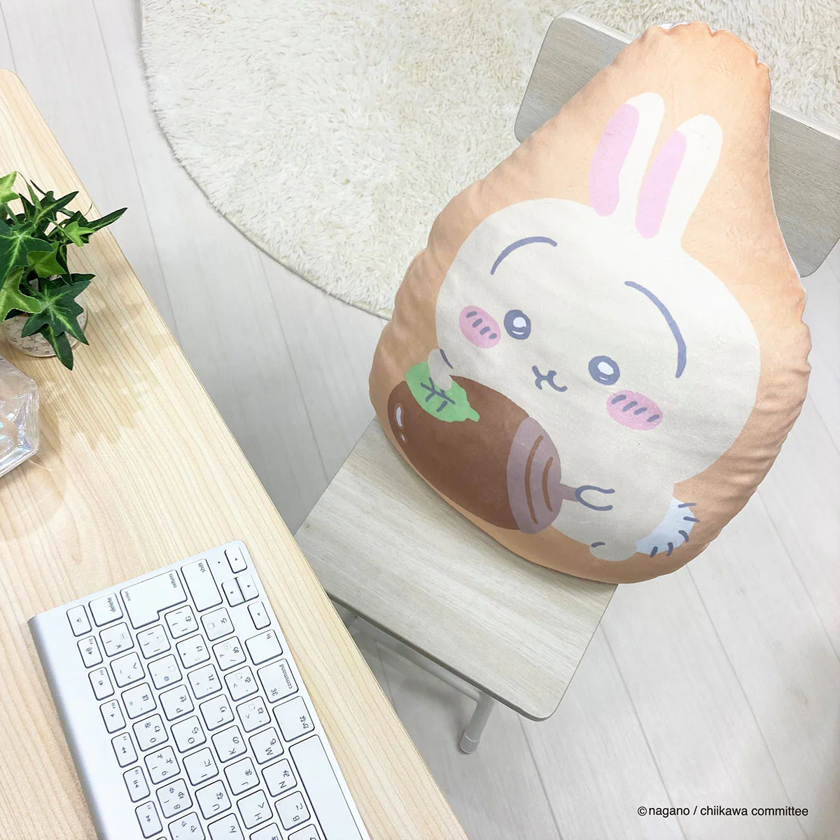ちいかわ ダイカットクッション（うさぎ） - Image 4
