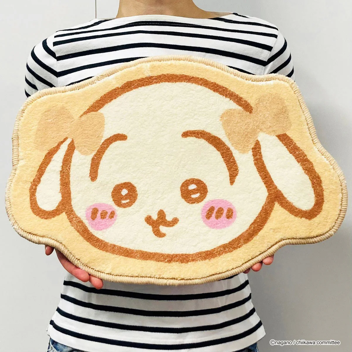 ちいかわ インテリアマット(うさぎ) - Image 8