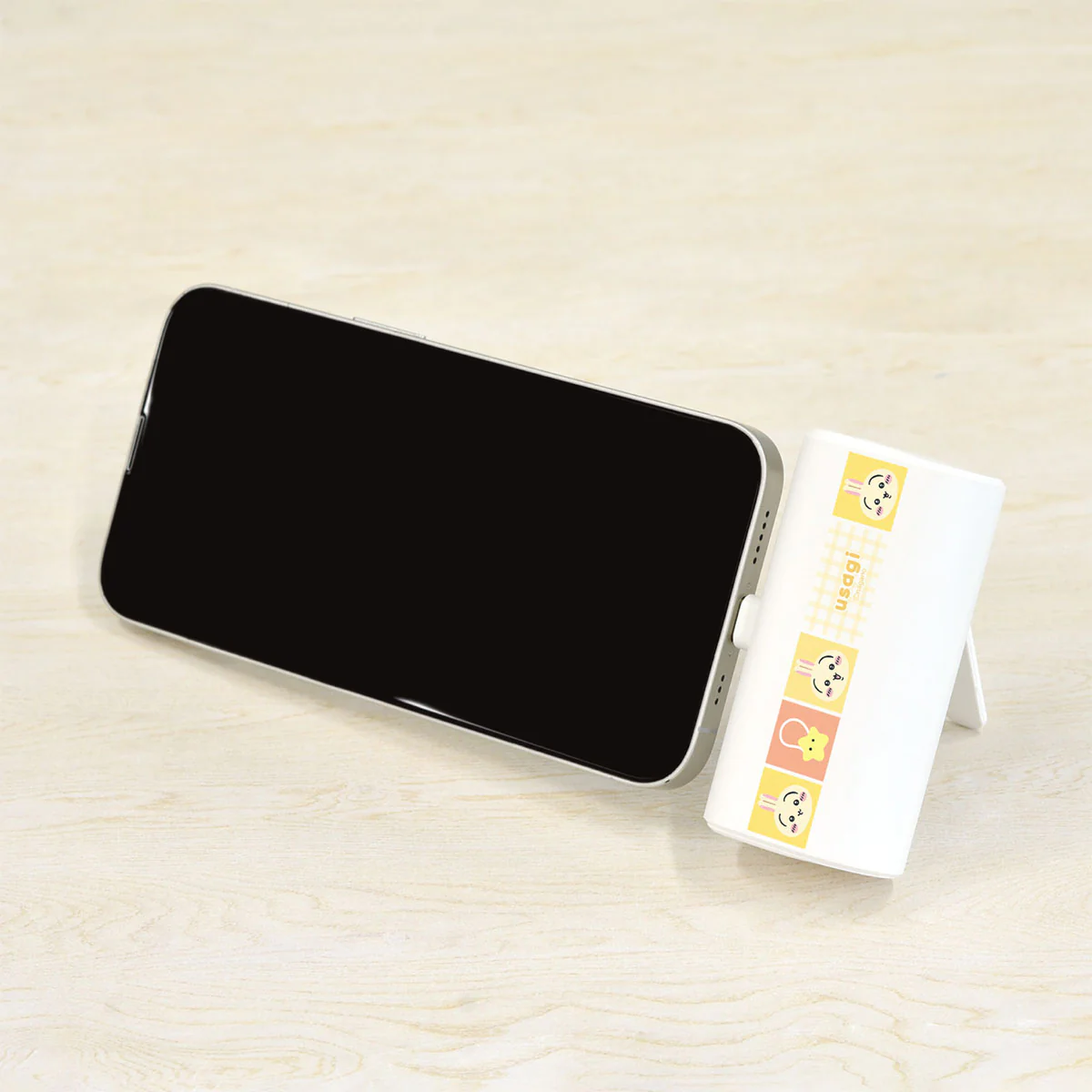 ちいかわ USB Type-Cコネクタ付き リチウムイオン充電器 4000mAh（うさぎ） - Image 3