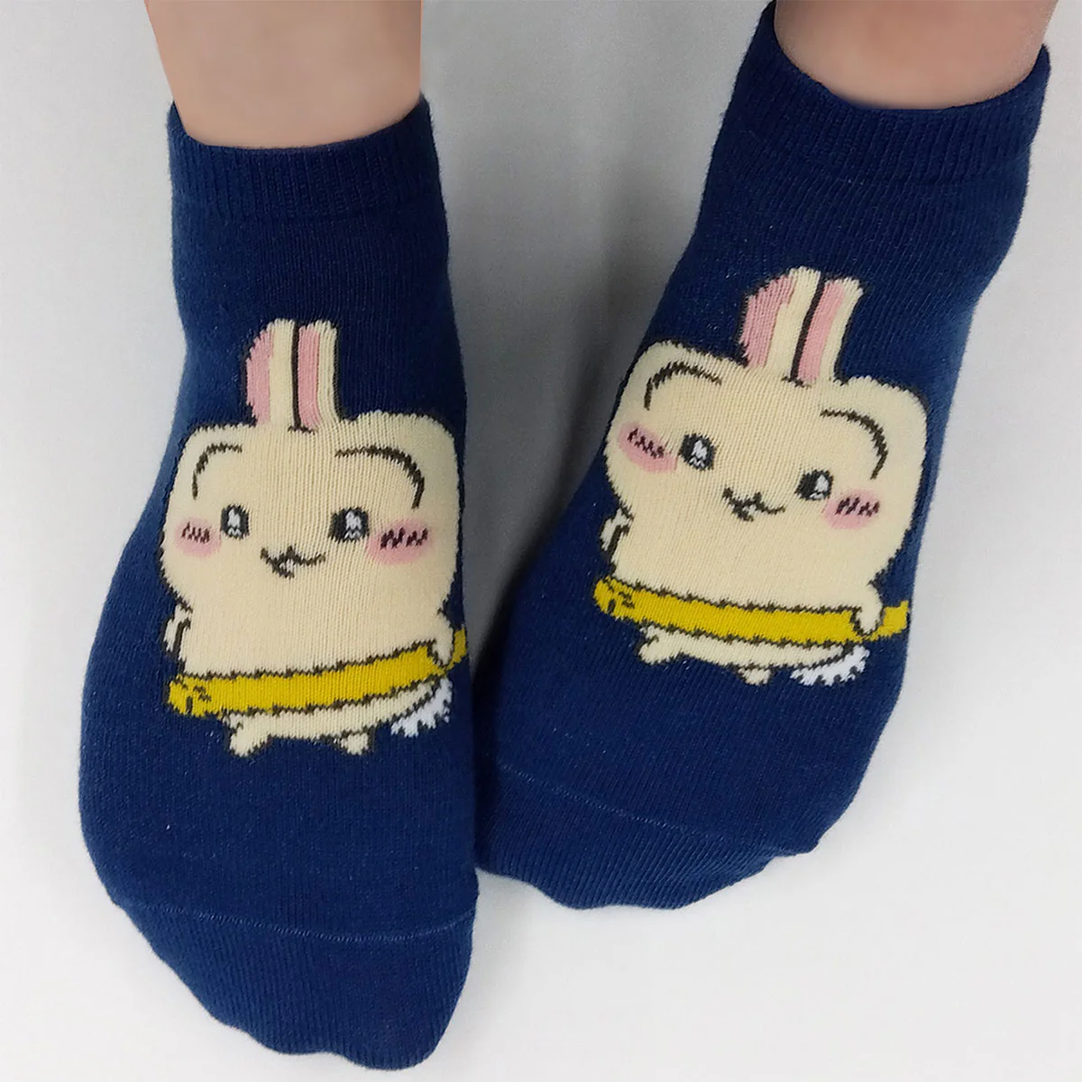 ちいかわ スニーカーソックス（うさぎたくあん） - Image 4