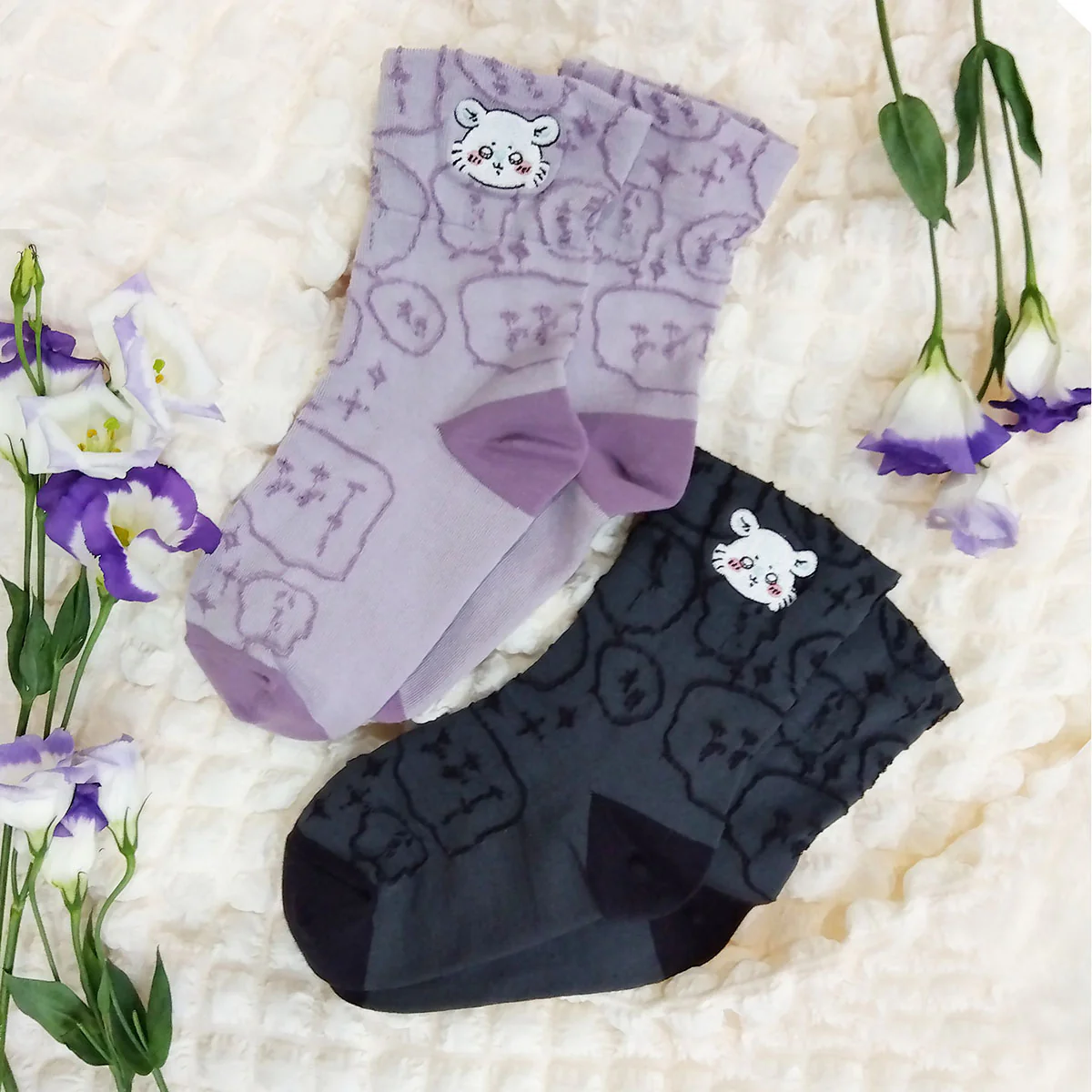 ちいかわ フロート刺繍クルーソックス（モモンガ パープル） レディース用 - Image 2