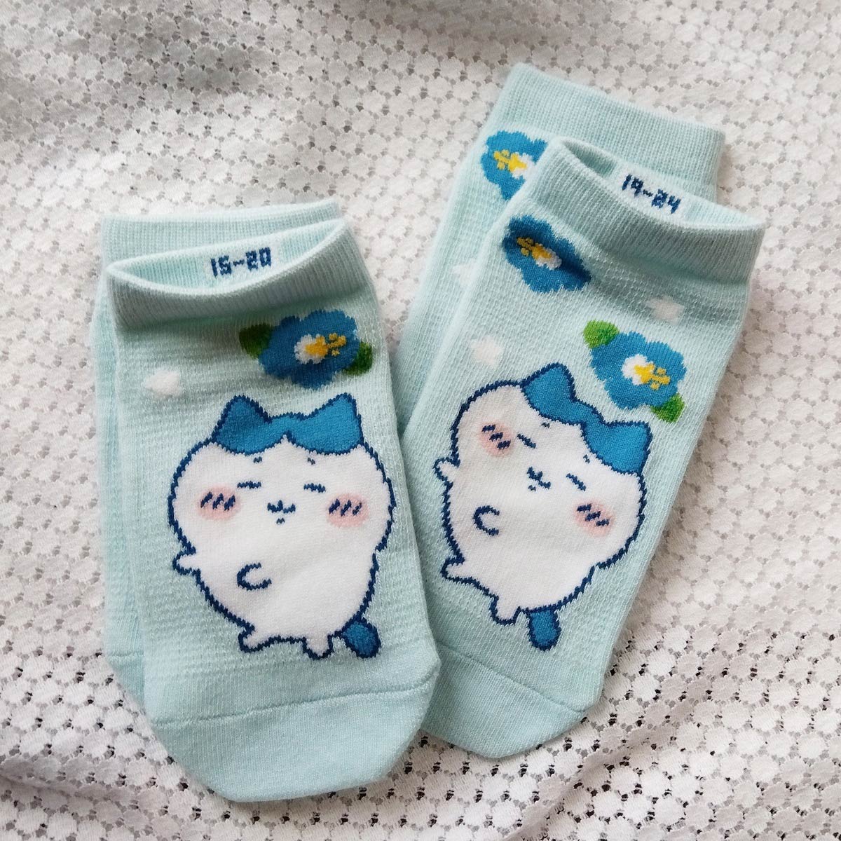 ちいかわ メッシュスニーカー丈ソックス（ハチワレ・アロハ） - Image 2