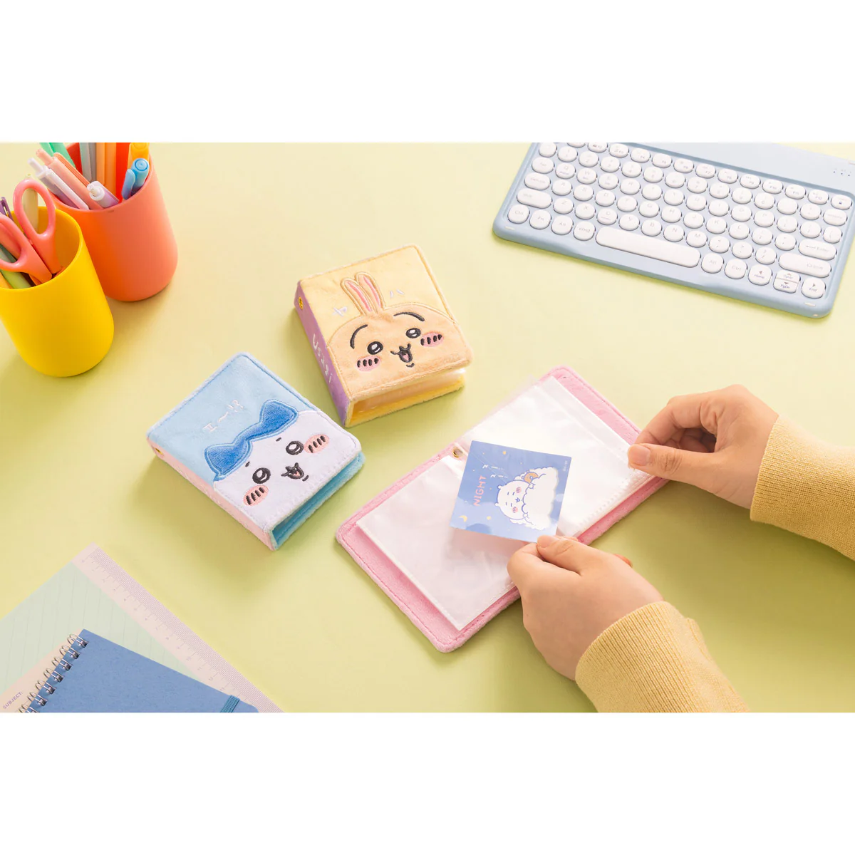 ちいかわ カードやステッカーが入る！コレクトブック（古本屋） - Image 3