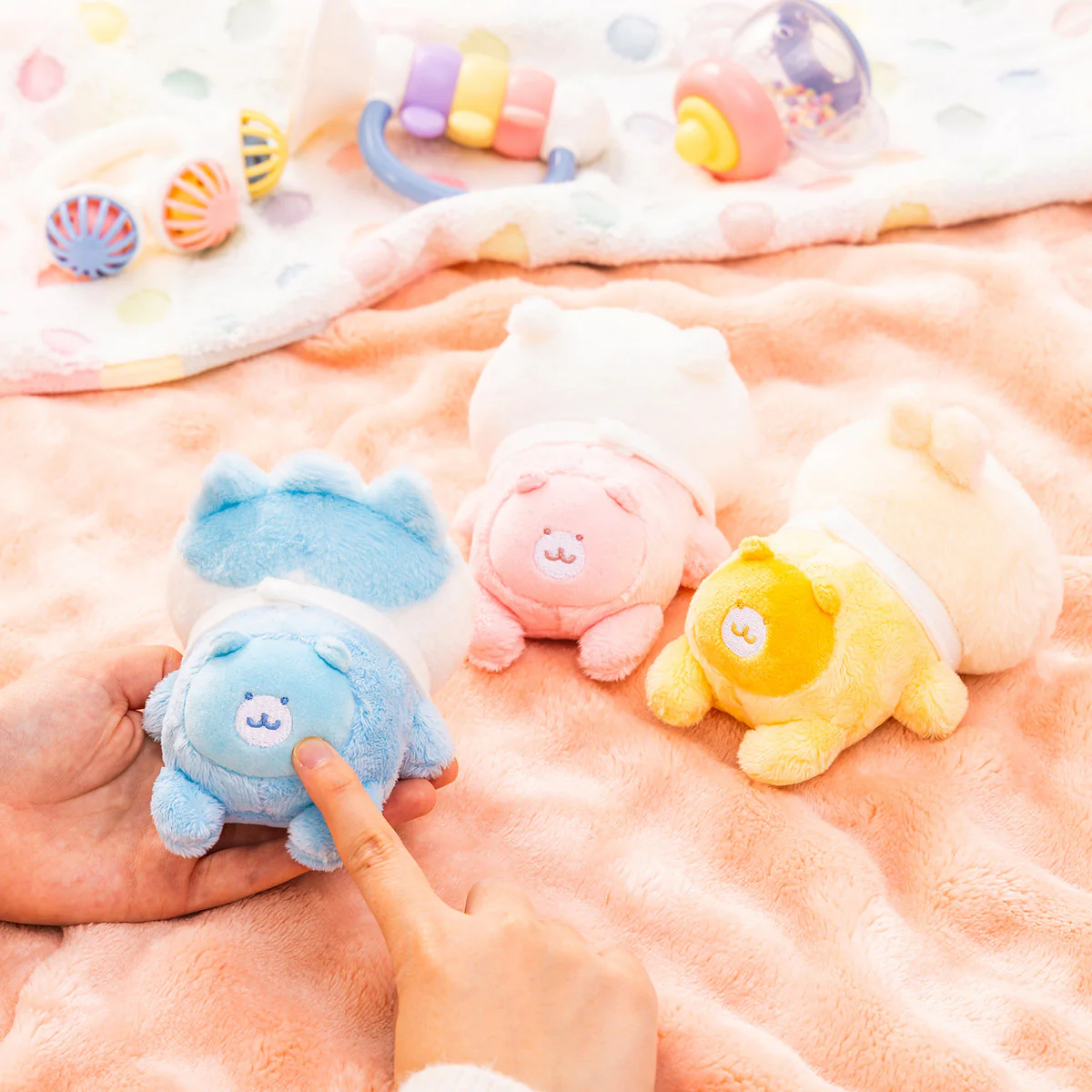 ちいかわ Chiikawa Baby ハイハイぬいぐるみ（ハチワレ） - Image 4