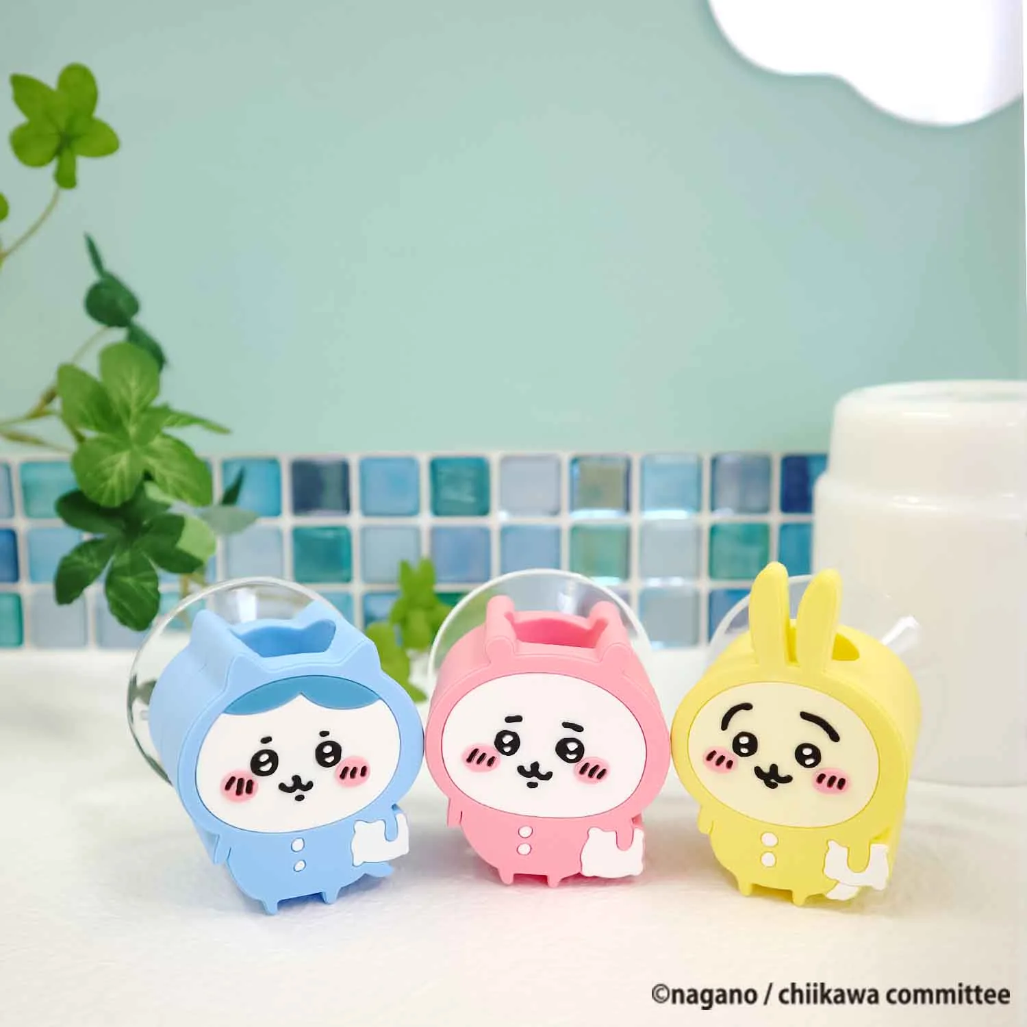 ちいかわ 歯ブラシスタンド(ハチワレ パジャマパーティー) - Image 2