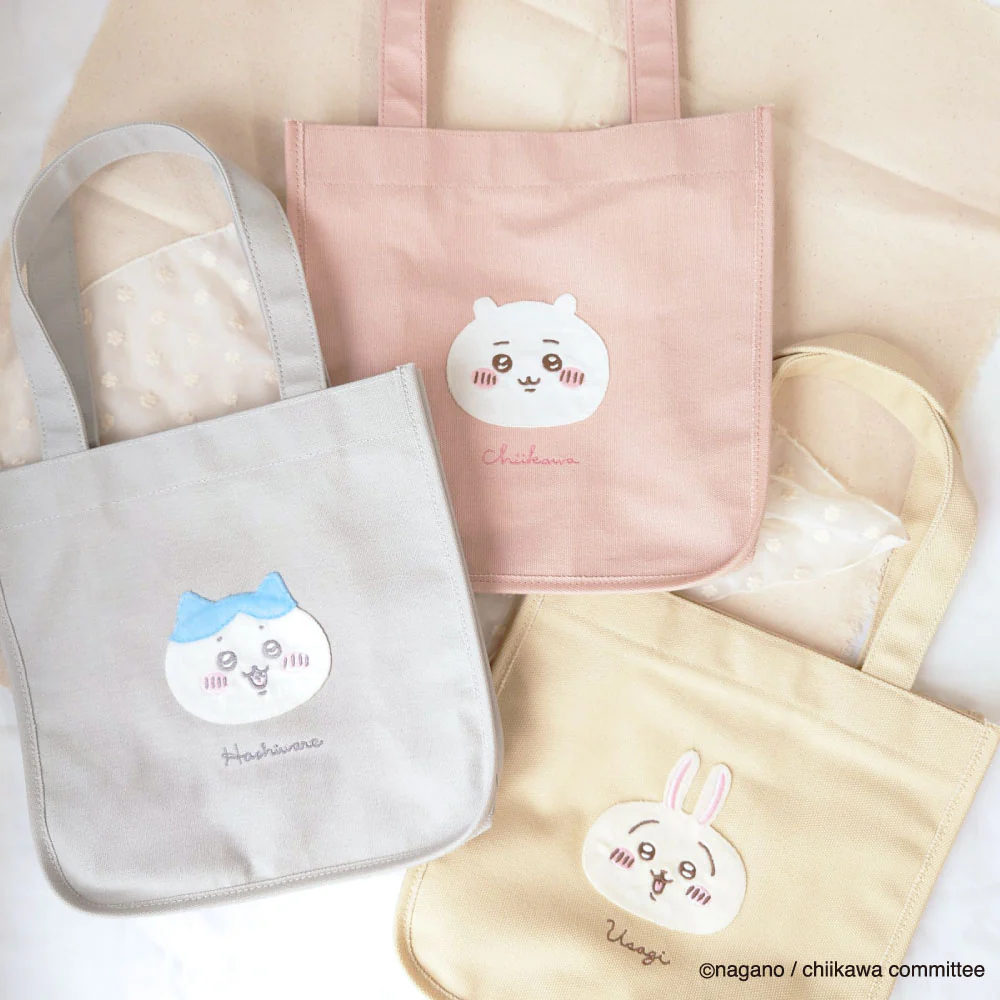 ちいかわ ふわふわワッペン ミニトート(ハチワレ) - Image 3