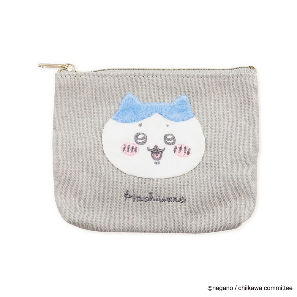 ちいかわ ふわふわワッペン ティッシュポーチ(ハチワレ) - Image 4