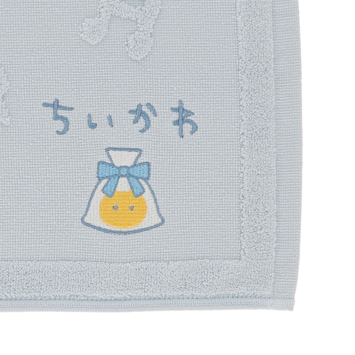 ちいかわ タオルバスマット(ハチワレ) - Image 3